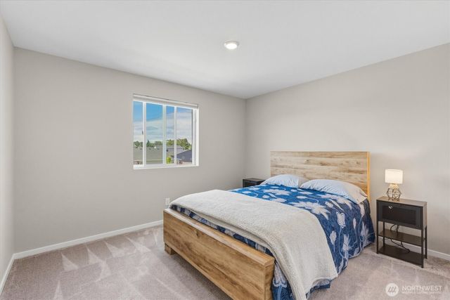 1897 Melody Way, Longview, WA 98632