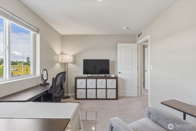 1897 Melody Way, Longview, WA 98632