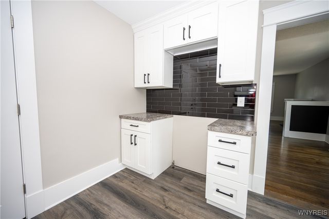 88 Schiller Street, Buffalo, NY 14206