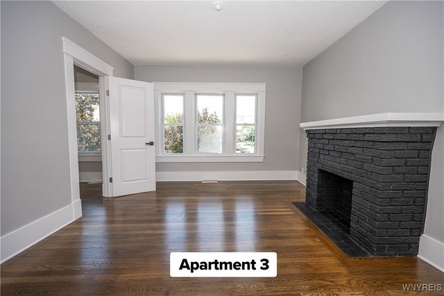 88 Schiller Street, Buffalo, NY 14206