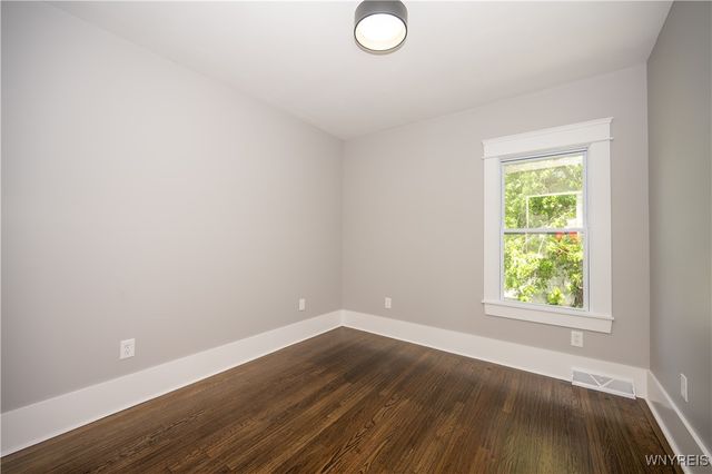 88 Schiller Street, Buffalo, NY 14206