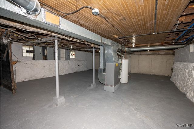 88 Schiller Street, Buffalo, NY 14206