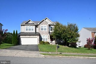 9 LATHAM LN, Stafford, VA 22554