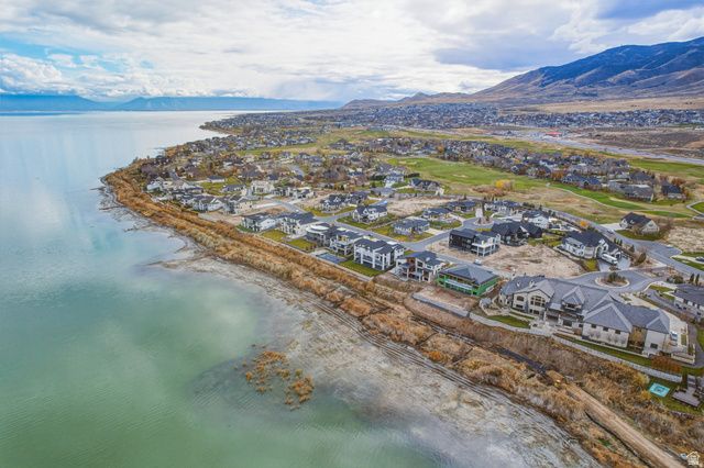 277 E BENNETT LN, Saratoga Springs, UT 84045