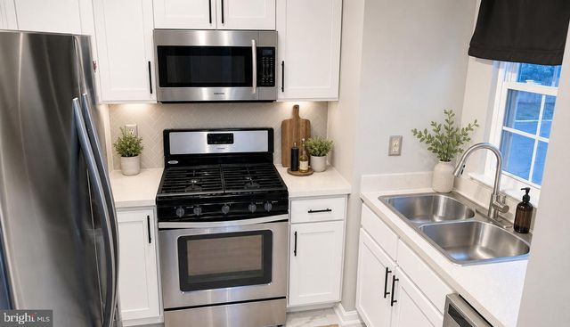 22963 WHITEHALL TER, Sterling, VA 20166