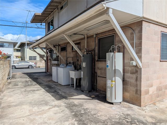 1267 Rycroft Street, Honolulu, HI 96814