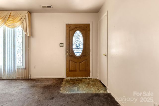 728 Dedmon Drive, Charlotte, NC 28216