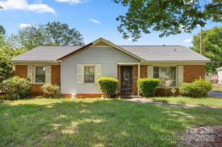 728 Dedmon Drive, Charlotte, NC 28216