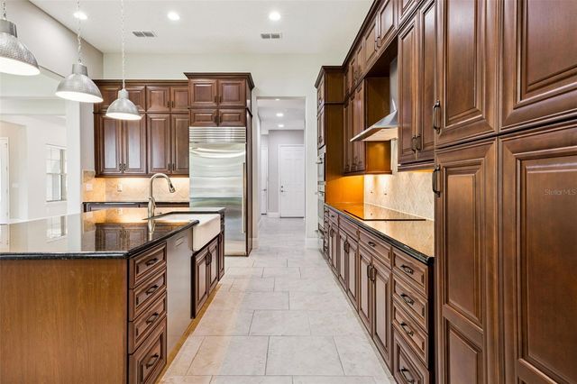 8750 BAYVIEW CROSSING DRIVE, Winter Garden, FL 34787