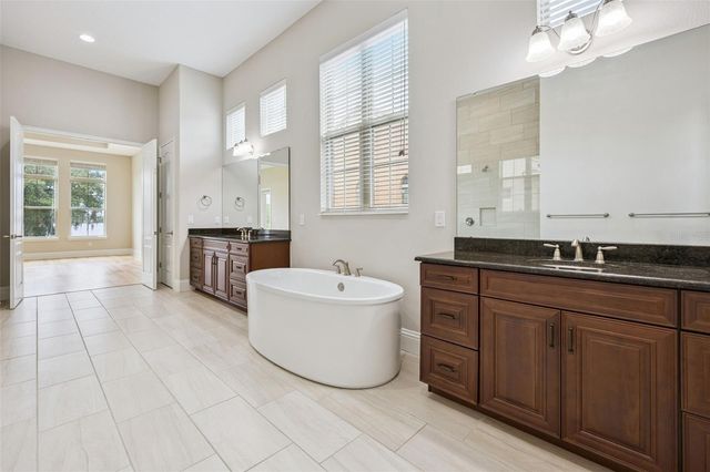 8750 BAYVIEW CROSSING DRIVE, Winter Garden, FL 34787