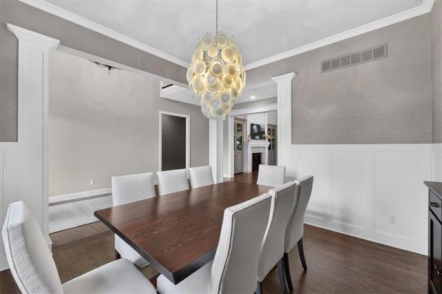 5008 W 141st Terrace, Leawood, KS 66224
