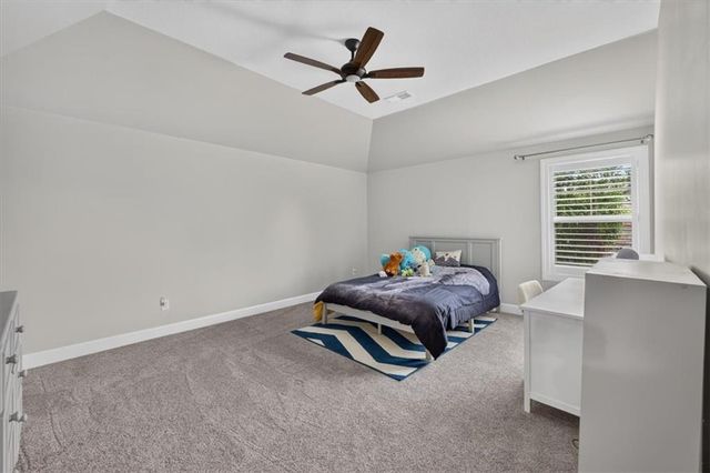 5008 W 141st Terrace, Leawood, KS 66224