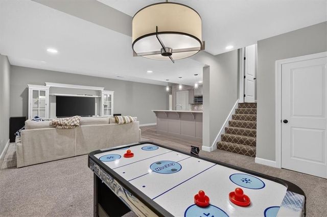 5008 W 141st Terrace, Leawood, KS 66224