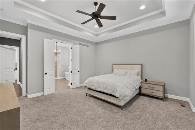 5008 W 141st Terrace, Leawood, KS 66224