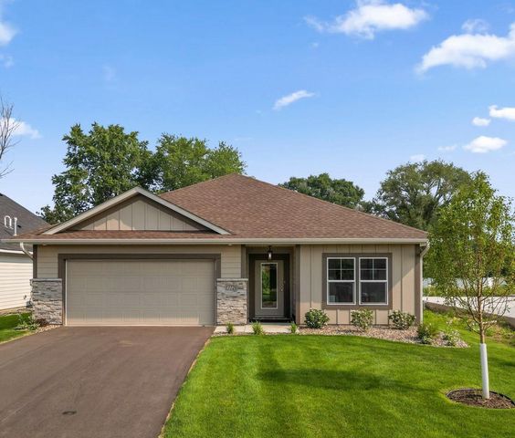 17718 Everest Avenue, Lakeville, MN 55044