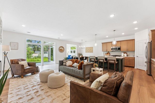 17718 Everest Avenue, Lakeville, MN 55044