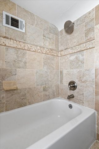 1104 S LINCOLN Avenue, Park Ridge, IL 60068