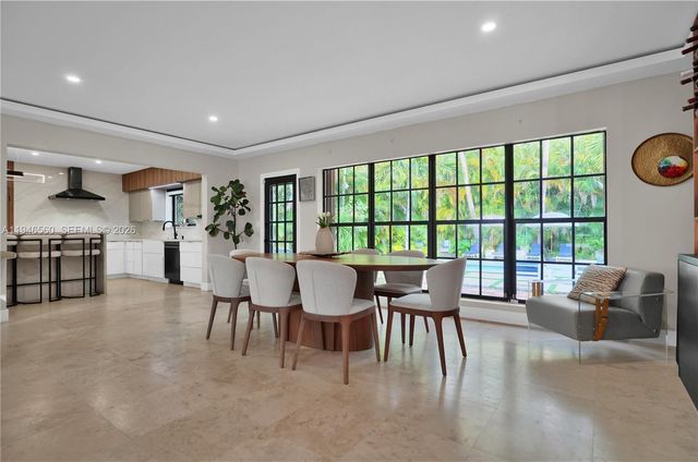 11905 NE 6th Ave, Biscayne Park, FL 33161