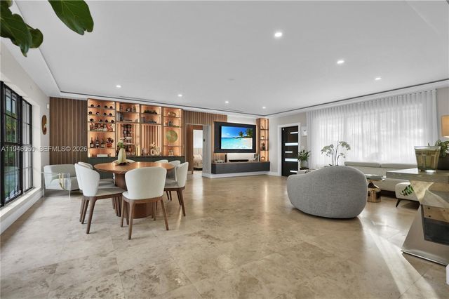 11905 NE 6th Ave, Biscayne Park, FL 33161