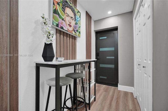 11905 NE 6th Ave, Biscayne Park, FL 33161