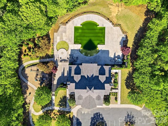 1117 Streamside Lane, York, SC 29745