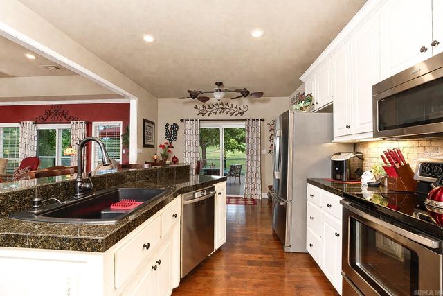 256 independence Drive, Hot Springs, AR 71913