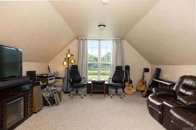 256 independence Drive, Hot Springs, AR 71913