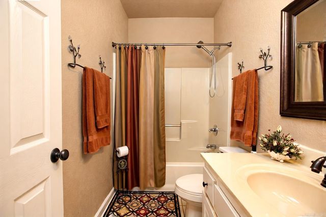 256 independence Drive, Hot Springs, AR 71913