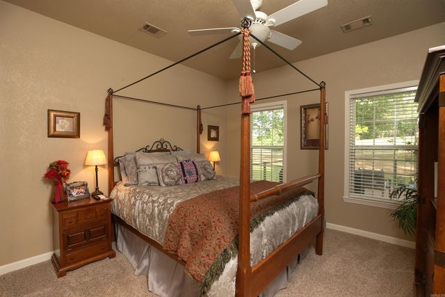 256 independence Drive, Hot Springs, AR 71913