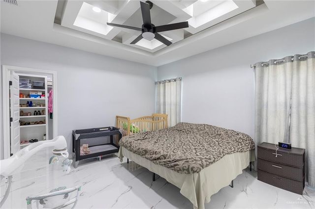 910 Bella Avenue, Alamo, TX 78516