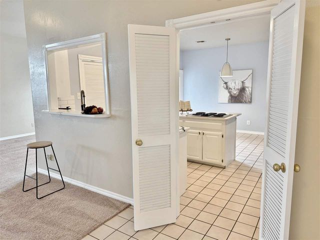 802 NW Hampton CT, Lawton, OK 73505