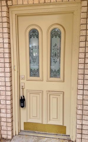 802 NW Hampton CT, Lawton, OK 73505