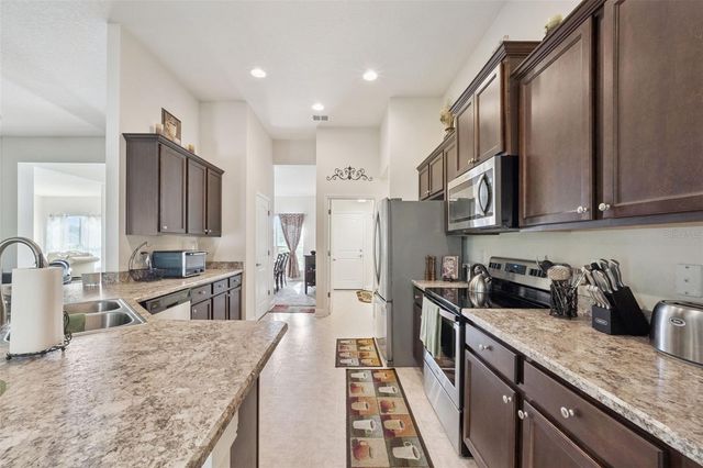 7521 SLOEWOOD DRIVE, Leesburg, FL 34748