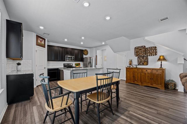 140 Delaware Mountains TER, Dripping Springs, TX 78620