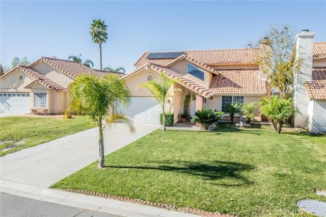 1242 Bushy Tail, San Jacinto, CA 92583