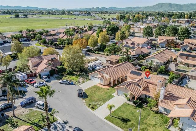 1242 Bushy Tail, San Jacinto, CA 92583