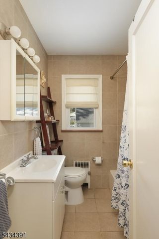934 Moessner Ave, Union Twp., NJ 07083
