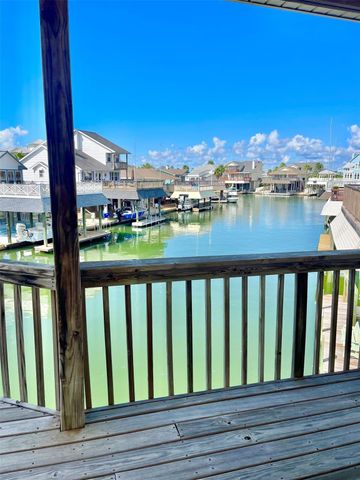 1303 Tiki Drive, Tiki Island, TX 77554