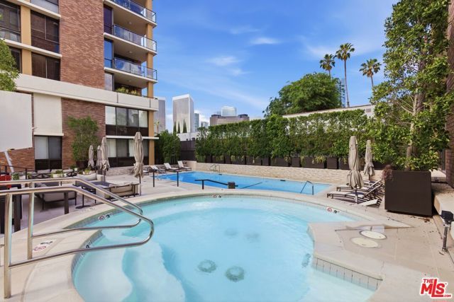 211 S Spalding Drive 107N, Beverly Hills, CA 90212