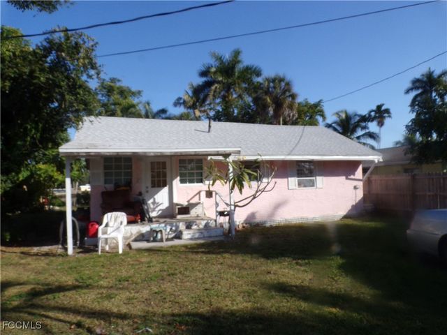 7194 Maida LN, Fort Myers, FL 33908