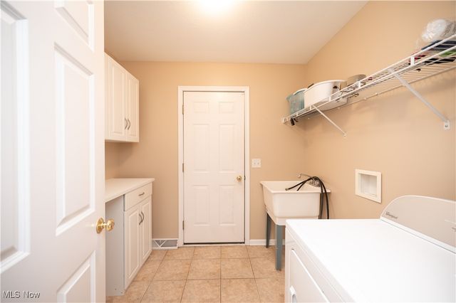 125 Fitch Boulevard 201, Austintown, OH 44515