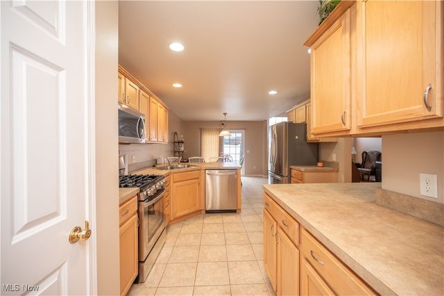 125 Fitch Boulevard 201, Austintown, OH 44515