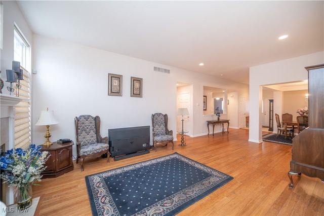 125 Fitch Boulevard 201, Austintown, OH 44515