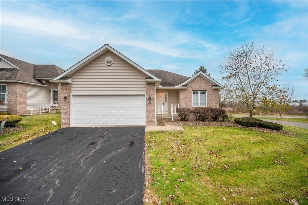 125 Fitch Boulevard 201, Austintown, OH 44515