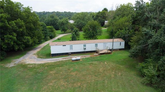 5707 B Parks Roads, Cumming, GA 30041