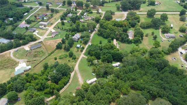 5707 B Parks Roads, Cumming, GA 30041