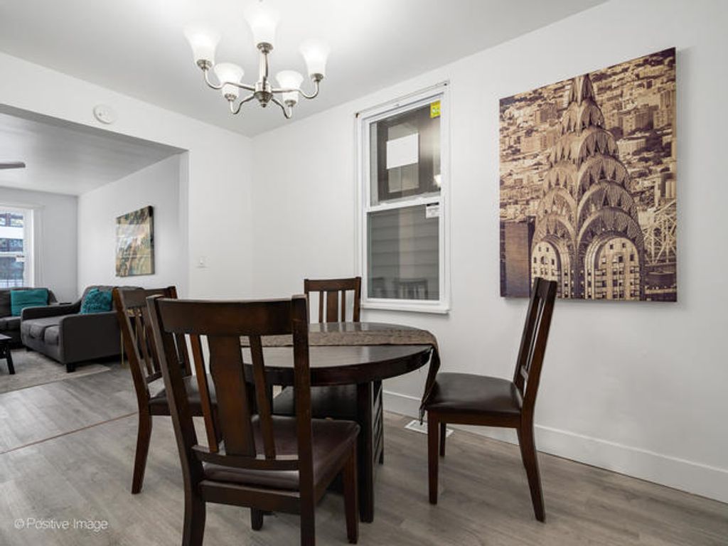 1812 W Erie Street, Chicago, IL 60622 — photo 5