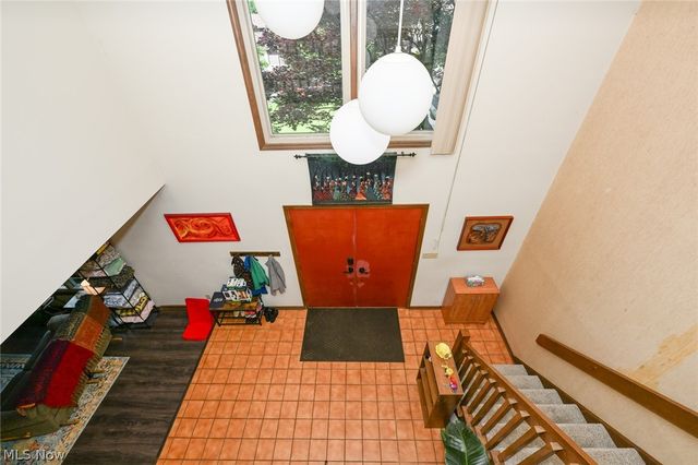 3379 S Smith Road, Fairlawn, OH 44333