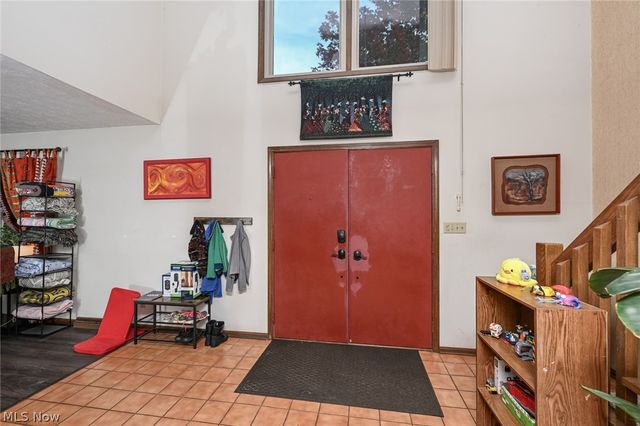 3379 S Smith Road, Fairlawn, OH 44333