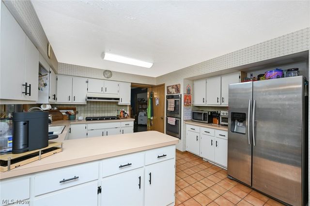 3379 S Smith Road, Fairlawn, OH 44333